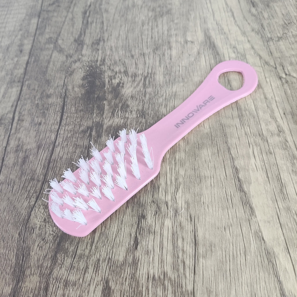 INNOWARE Versatile Pink Home Cleaning Brush - Ergonomic Handle & Durable Bristles