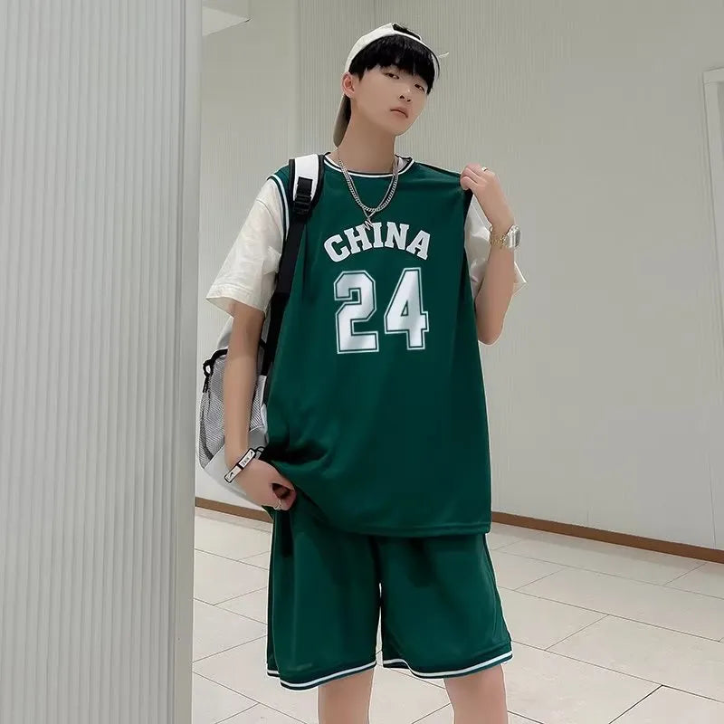 DEERHUI Men's Summer Korean Style Casual Sportswear Set Green Athletic Short Sleeve Tee with Elastic Waist Shorts