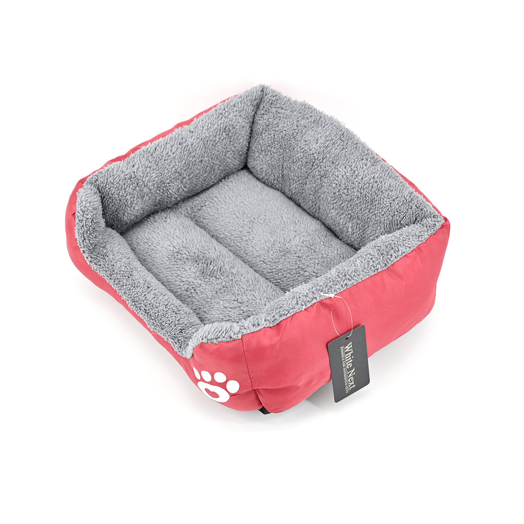 White Next Kennels for household pets