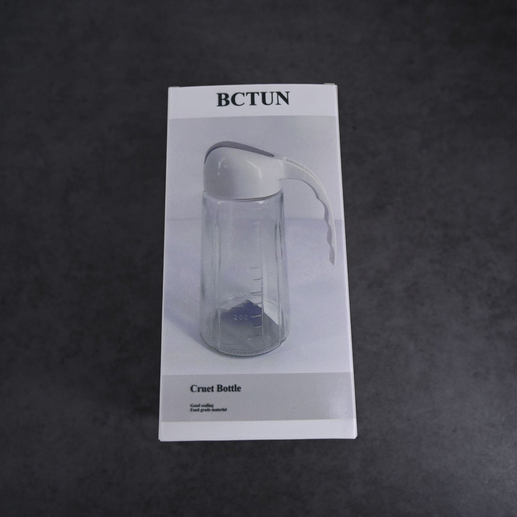 BCTUN 21.3 oz Oil Dispenser Bottle for Kitchen Cooking With Automatic Cap and Stopper in Grey